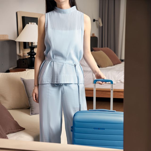 Viva Portree | Carry-on