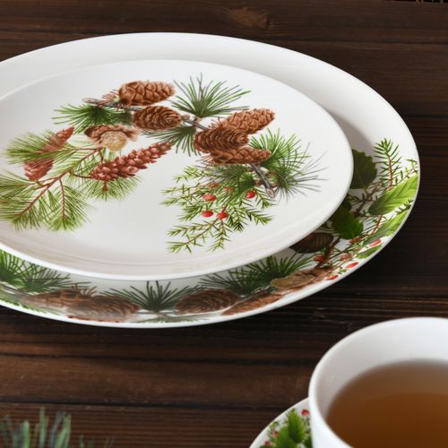 Pinecone Christmas Porcelain Dinner Plate