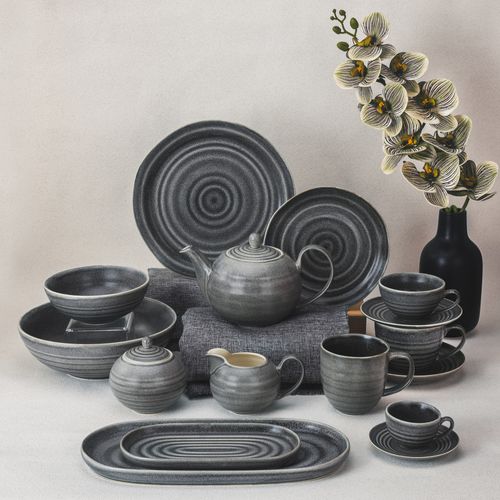 Refined Elegance Dinner Set