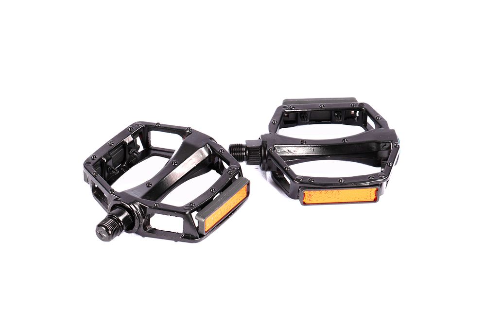 ELECTRIC BICYCLE Pedals