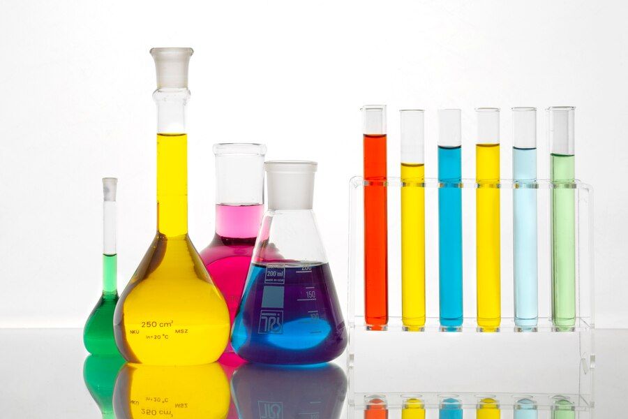 Difference Between Liquid Chromatography and Gas Chromatography