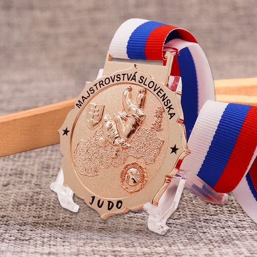 High Quality Free Custom Sport Medals Metal Judo Taekwondo Medal Design Award Medal