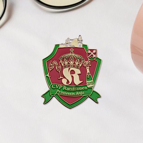 Custom 2d3d Emblem Oktoberfest Lapel Brouch Pins Souvenir Carnival Collectible Badge Custom Soft Enamel Pins