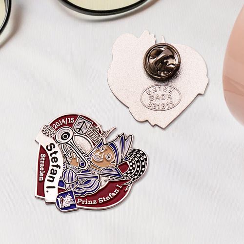 Manufacturer Wholesale Custom Metal Gold Fashion Designer Cartoon Carnival Enamel Anime Brooch Pins Lapel Brooches Badge Buckle