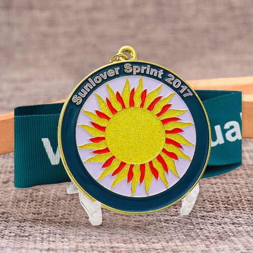 Medalla 3D personalizada con diseño de forma personalizada para recuerdo Fabricante chino Medalla de metal redonda en blanco personalizada Medalla deportiva de baloncesto