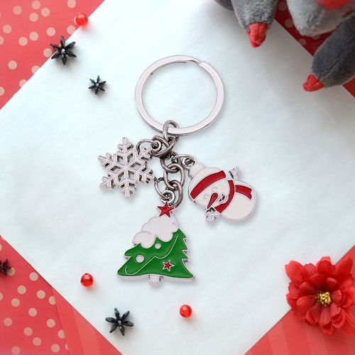 Christmas Tree Keychain Cute Santa Claus Elk Snowman Metal Key Chains Key Rings Cartoon Doll New Year Decor Xmas Enamel Keychain