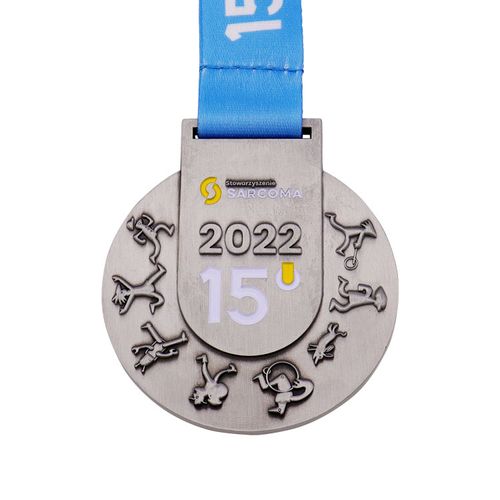 Medalla de metal con diseño gratuito y logotipo personalizado, grabado en blanco, soporte para medallas deportivas, venta al por mayor, bajo pedido mínimo