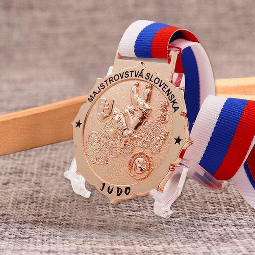 Custom Running Sports Taekwondo Judo Made Medals Gold Silver Plated Zinc Alloy Casting Custom Metal and Bronze Sports Medal