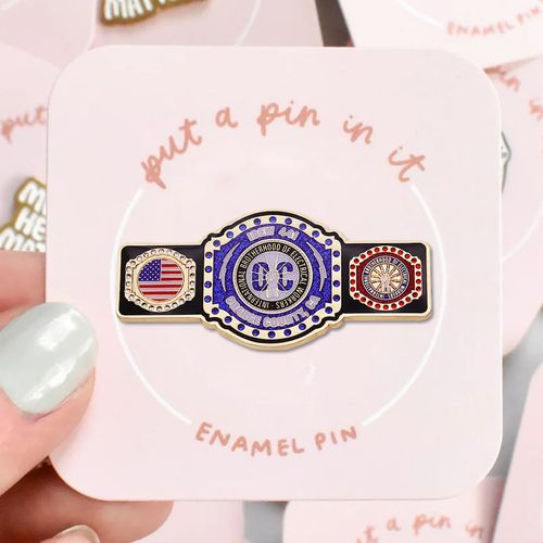 Wholesale Custom MUAUTHAI Enamel Lapel Pin Belt America Boxing Club Badges Crystal Glitter Accessories Sport Soft Enamel Pins