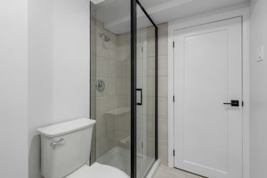 Everything You Need to Know About Shower Enclosure Materials