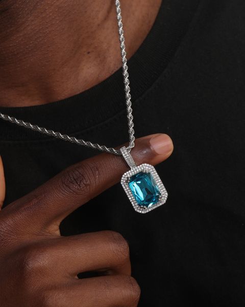 LUXE GEM PENDANT