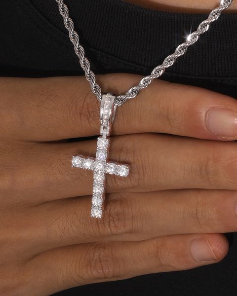 S925 MOISSANITE CROSS DRIP - WHITE GOLD (3.5mm)