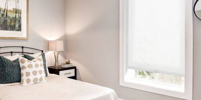 Bamboo-Look Roller Shades